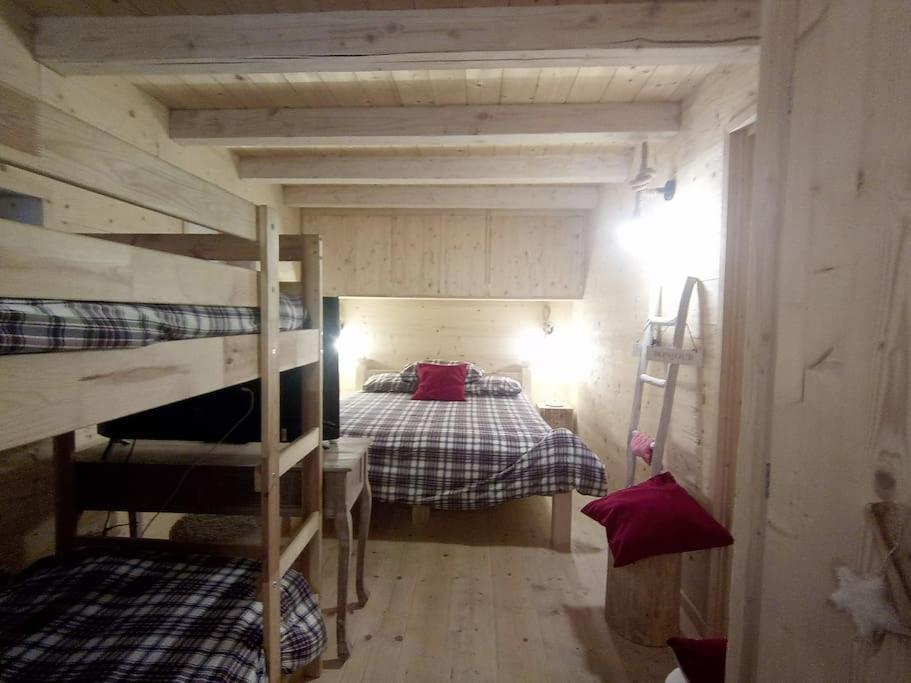 La Baita Nel Bosco Morgex Luaran gambar